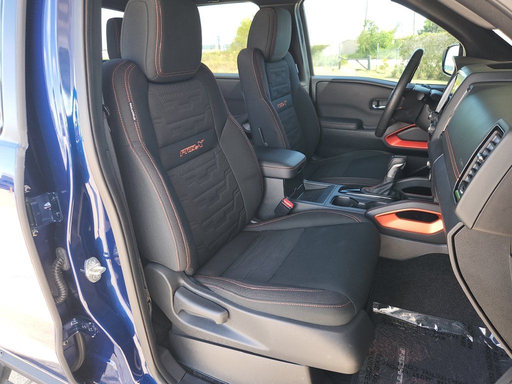 Used 2023 Nissan Frontier Pro-X w/ Pro Convenience Package RWD image 16