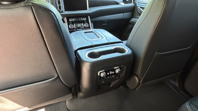 Used 2023 GMC Yukon Denali w/ Max Trailering Package AWD/4WD image 21