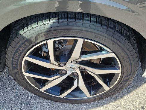 Used 2020 Volvo S60 T5 Momentum FWD image 26