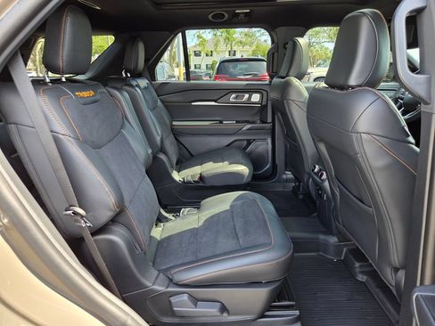 Used 2026 Ford Explorer Tremor w/ Tremor Ultimate Package AWD/4WD image 20