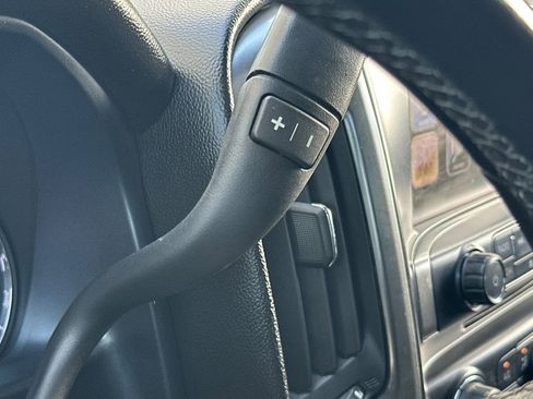Used 2017 Chevrolet Silverado 1500 LT w/ LT Eassist Package AWD/4WD image 22