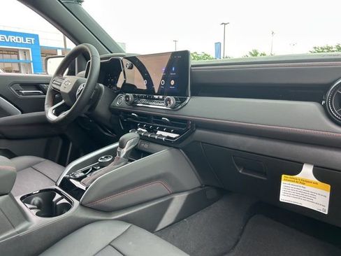 New 2025 Chevrolet Colorado Z71 w/ Technology Package image 34