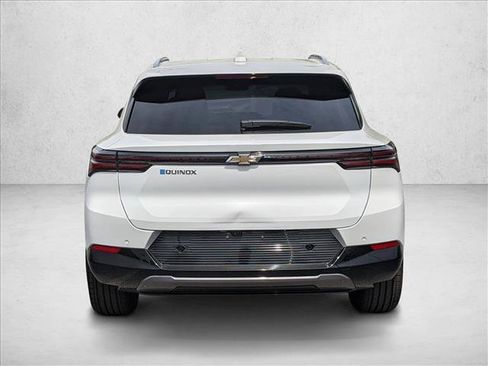 New 2025 Chevrolet Equinox EV LT FWD image 7