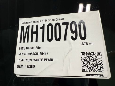 Used 2025 Honda Pilot Elite image 39