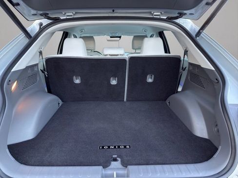 Used 2023 Hyundai Ioniq 5 SEL image 11
