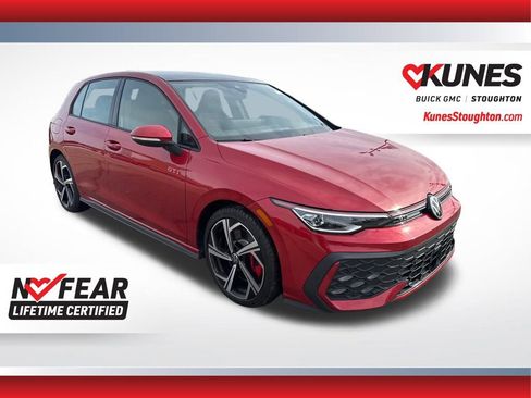 Used 2025 Volkswagen GTI SE image 1