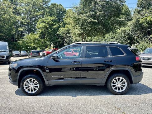 Used 2020 Jeep Cherokee Latitude FWD image 4