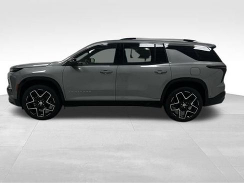 New 2026 Chevrolet Traverse High Country w/ LPO, Floor Liner Package AWD/4WD image 4