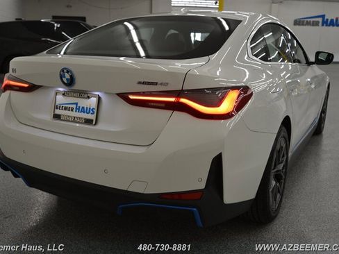 Used 2022 BMW i4 eDrive40 image 43