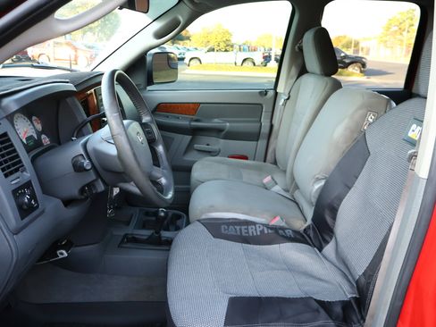 Used 2006 Dodge Ram 2500 Truck SLT w/ Quad Cab Big Horn Value Group image 9