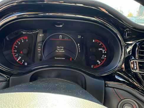 Used 2025 Dodge Durango GT image 31