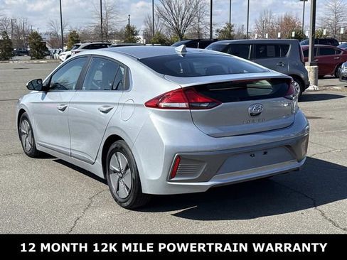 Used 2022 Hyundai Ioniq SE image 4