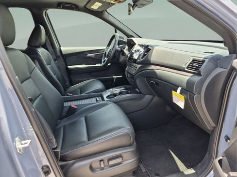 Certified 2023 Honda Passport EX-L image 19