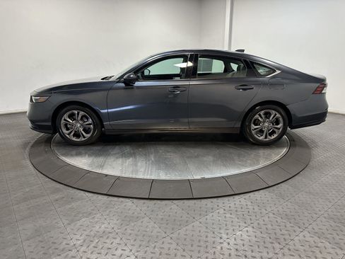 Certified 2023 Honda Accord EX image 8