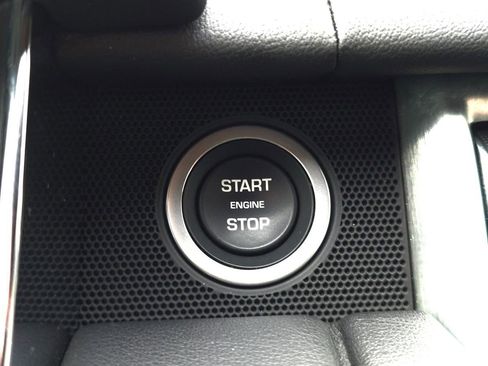 Used 2020 Land Rover Range Rover image 52