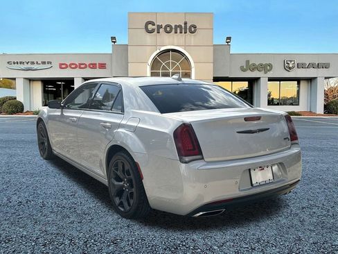 Used 2023 Chrysler 300 S image 5