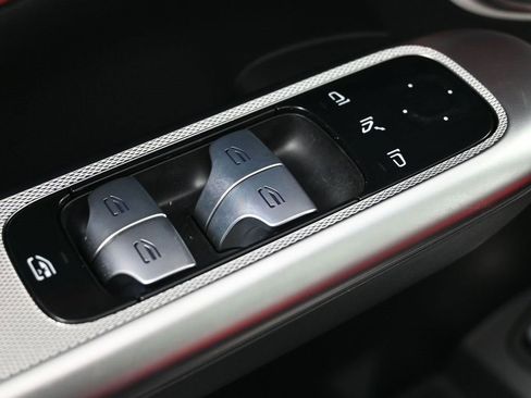 Used 2024 Mercedes-Benz GLC 43 AMG GLC 43 AMG image 18