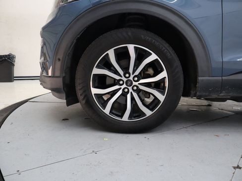 Used 2020 Ford Explorer ST w/ Premium Technology Package image 12