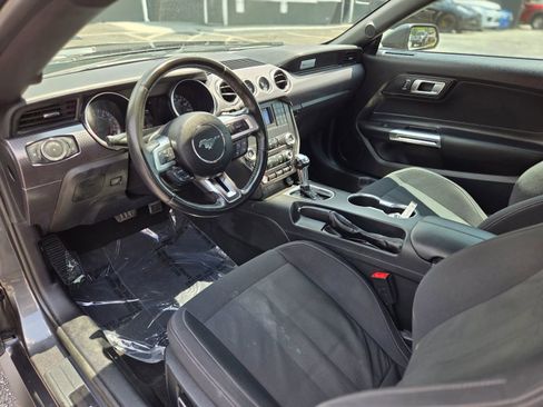 Used 2019 Ford Mustang GT w/ GT Performance Package RWD image 11