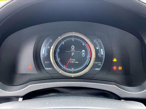 Used 2016 Lexus RC 200t image 26