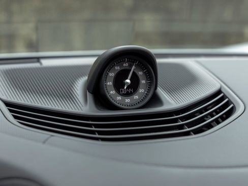 Certified 2025 Porsche Taycan RWD image 34