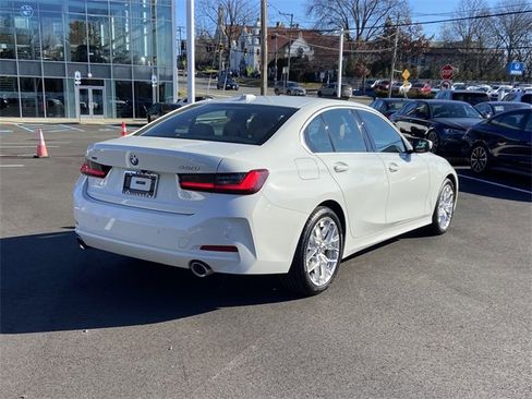 Used 2025 BMW 330i xDrive 330i xDrive w/ Convenience Package image 5