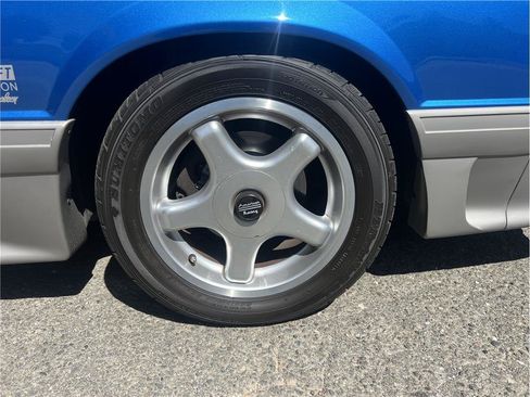 Used 1993 Ford Mustang GT RWD image 9