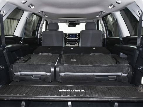 Used 2024 Toyota Sequoia Platinum image 52