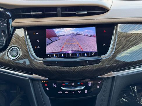 Used 2020 Cadillac XT6 Sport w/ Platinum Package image 19