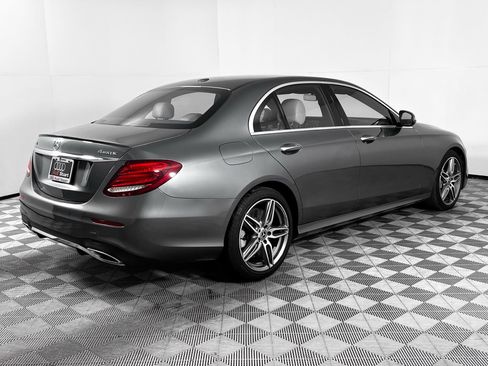 Used 2019 Mercedes-Benz E 450 4MATIC Sedan image 7
