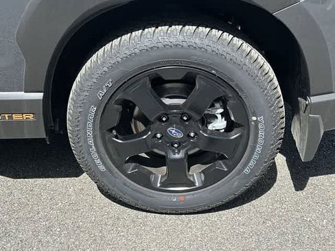 Certified 2025 Subaru Forester Wilderness AWD/4WD image 5