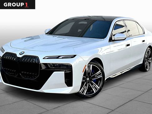 Used 2025 BMW 760i xDrive 760i xDrive w/ Executive Package image 1