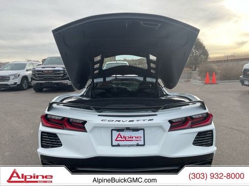 Used 2020 Chevrolet Corvette Stingray Preferred Cpe w/ 2LT Preferred Equipment Group image 17