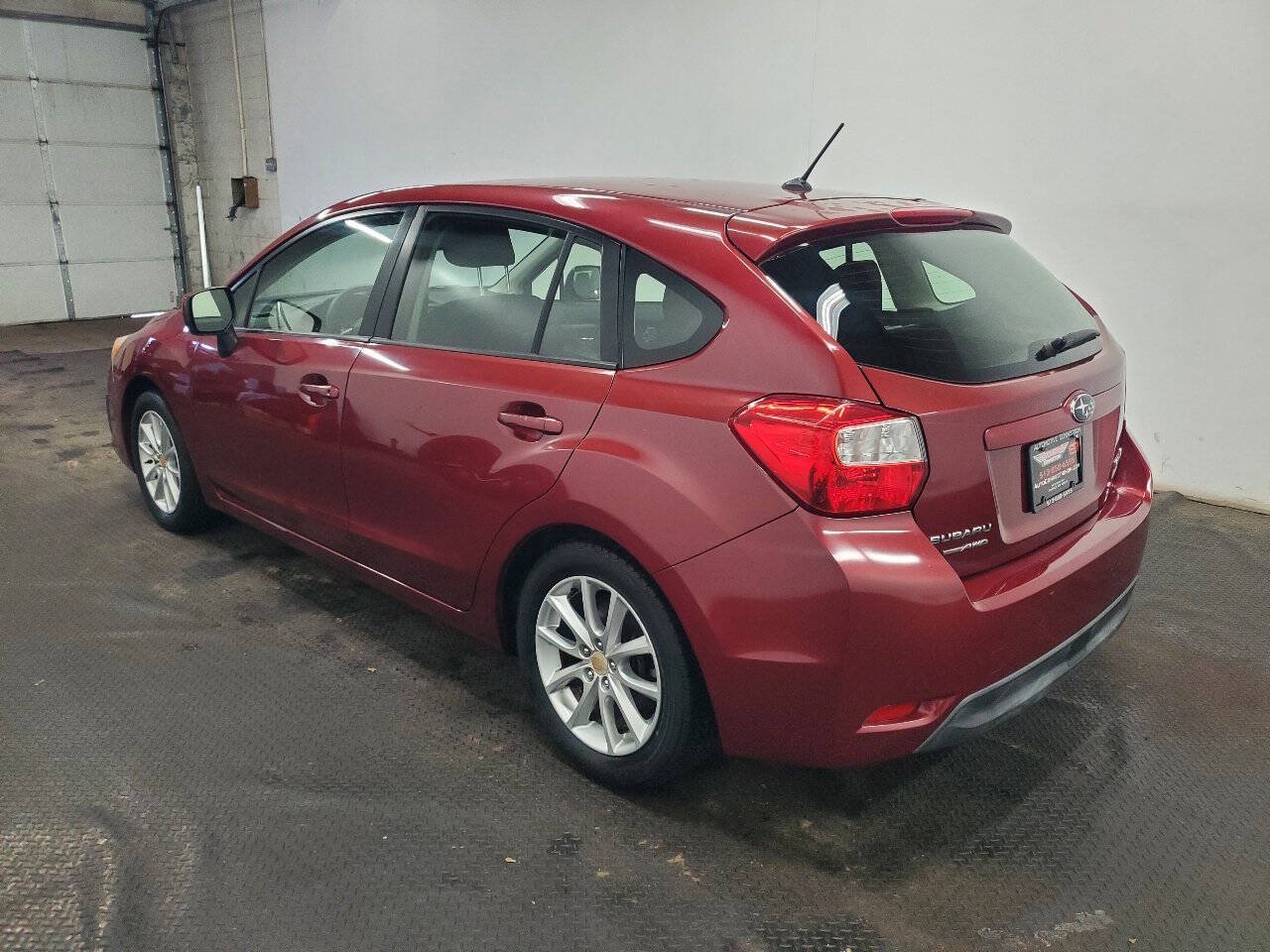 Used 2013 Subaru Impreza 2.0i Premium w/ Popular Pkg 1 AWD/4WD image 5