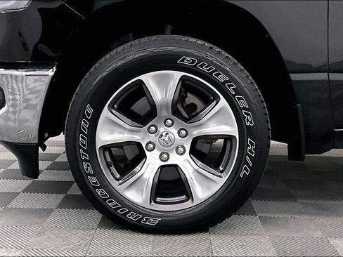 Used 2023 RAM 1500 Laramie AWD/4WD image 10