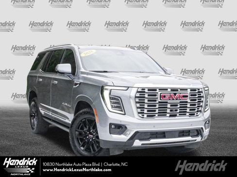 Used 2026 GMC Yukon Denali w/ Sun & Power Step Package AWD/4WD image 1