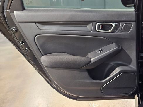 Used 2022 Honda Civic Sport image 32