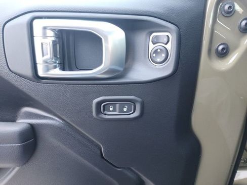 New 2026 Jeep Gladiator Willys image 16