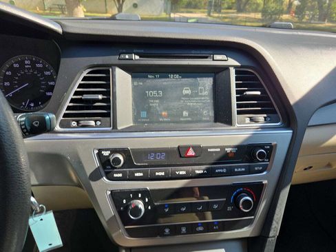 Used 2011 Hyundai Sonata Limited image 57