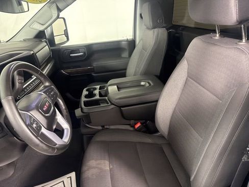 Used 2024 GMC Sierra 2500 SLE w/ SLE Convenience Package image 17