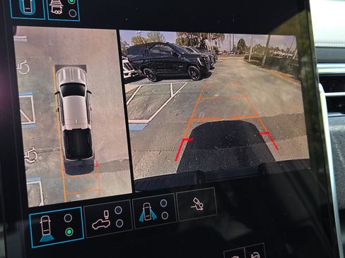 New 2026 GMC Sierra EV Elevation image 19