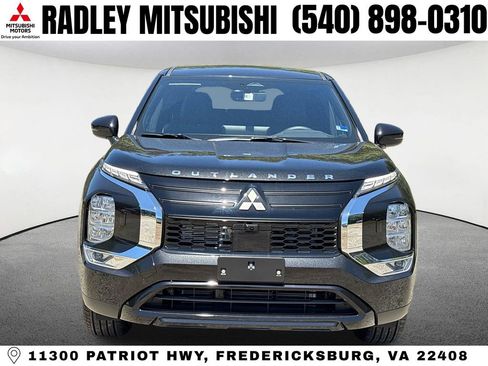 New 2026 Mitsubishi Outlander LE AWD/4WD image 23