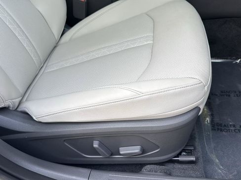 Used 2025 Hyundai Sonata Limited FWD image 53