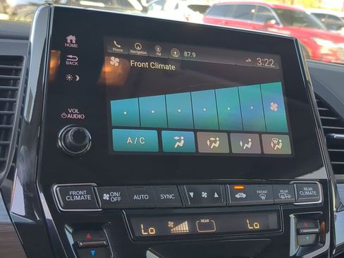 Used 2022 Honda Odyssey Elite image 18