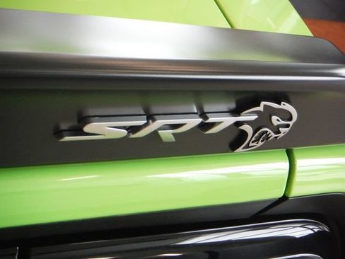 Used 2023 Dodge Challenger SRT Hellcat RWD image 19