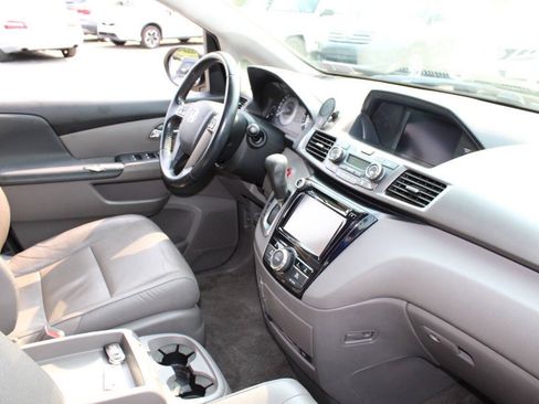 Used 2015 Honda Odyssey EX-L image 12
