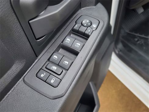 New 2026 RAM 4500 Tradesman w/ Chrome Appearance Group image 19