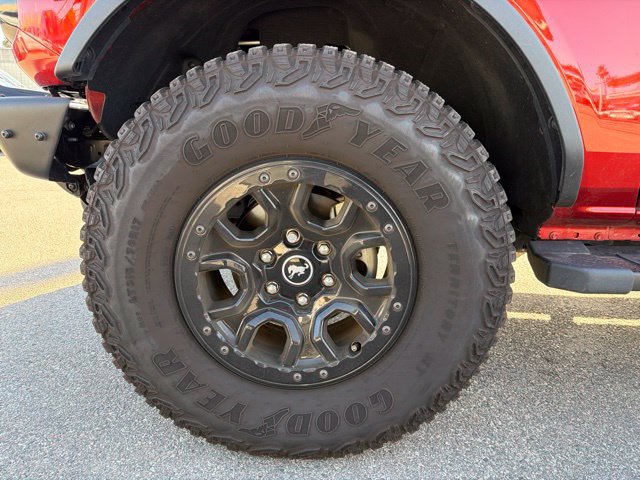 Used 2024 Ford Bronco Wildtrak AWD/4WD image 22