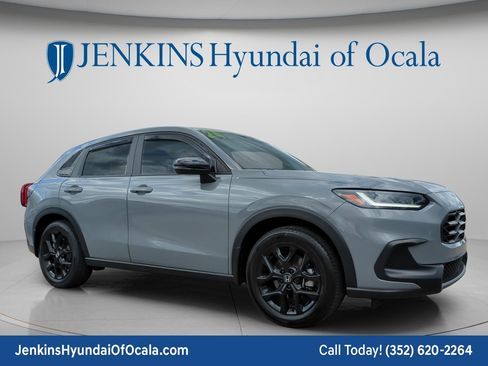 Used 2024 Honda HR-V Sport image 1