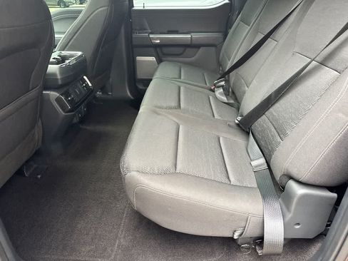 Used 2022 Ford F150 XLT w/ Equipment Group 302A High RWD image 10